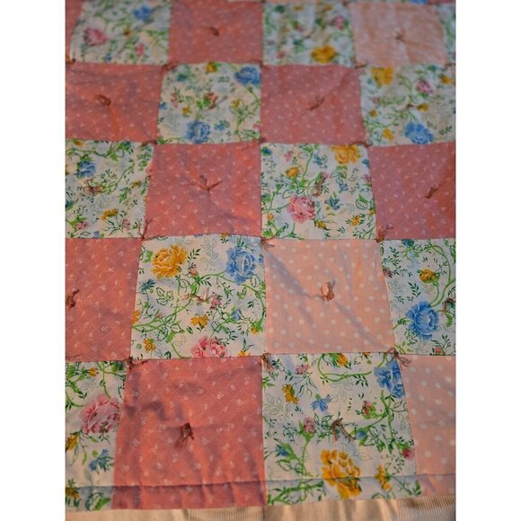 Vintage Shabby Chic Pink Cottagecore Patchwork Throw Blanket - Picture 4 of 11